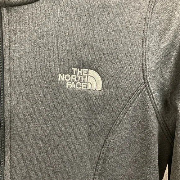 The North Face Fleece Jacket - Size S - Picture 4 of 11